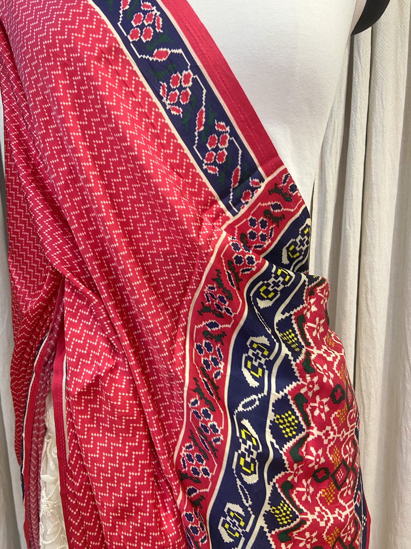 MODAL DUPATTA