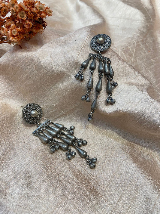 OXIDISED EARRING