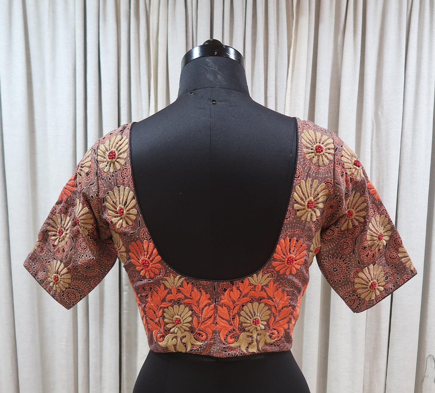 BAHAR BLOUSE